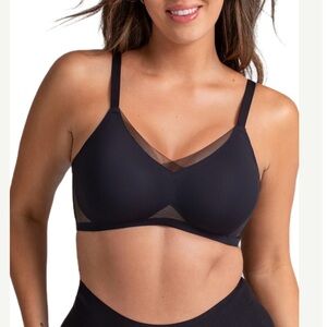 Honeylove | Black Crossover Bra Seamless Comfort Wireless 1X